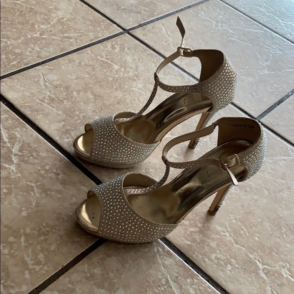 Silver diamond heels